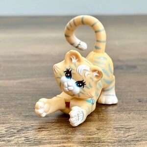 VINTAGE Kenner Littlest Pet Shop Zoo Baby Tiger Toy Figure 1993 LPS Arm Moves